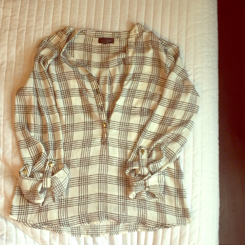 Long sleeve dress shirt